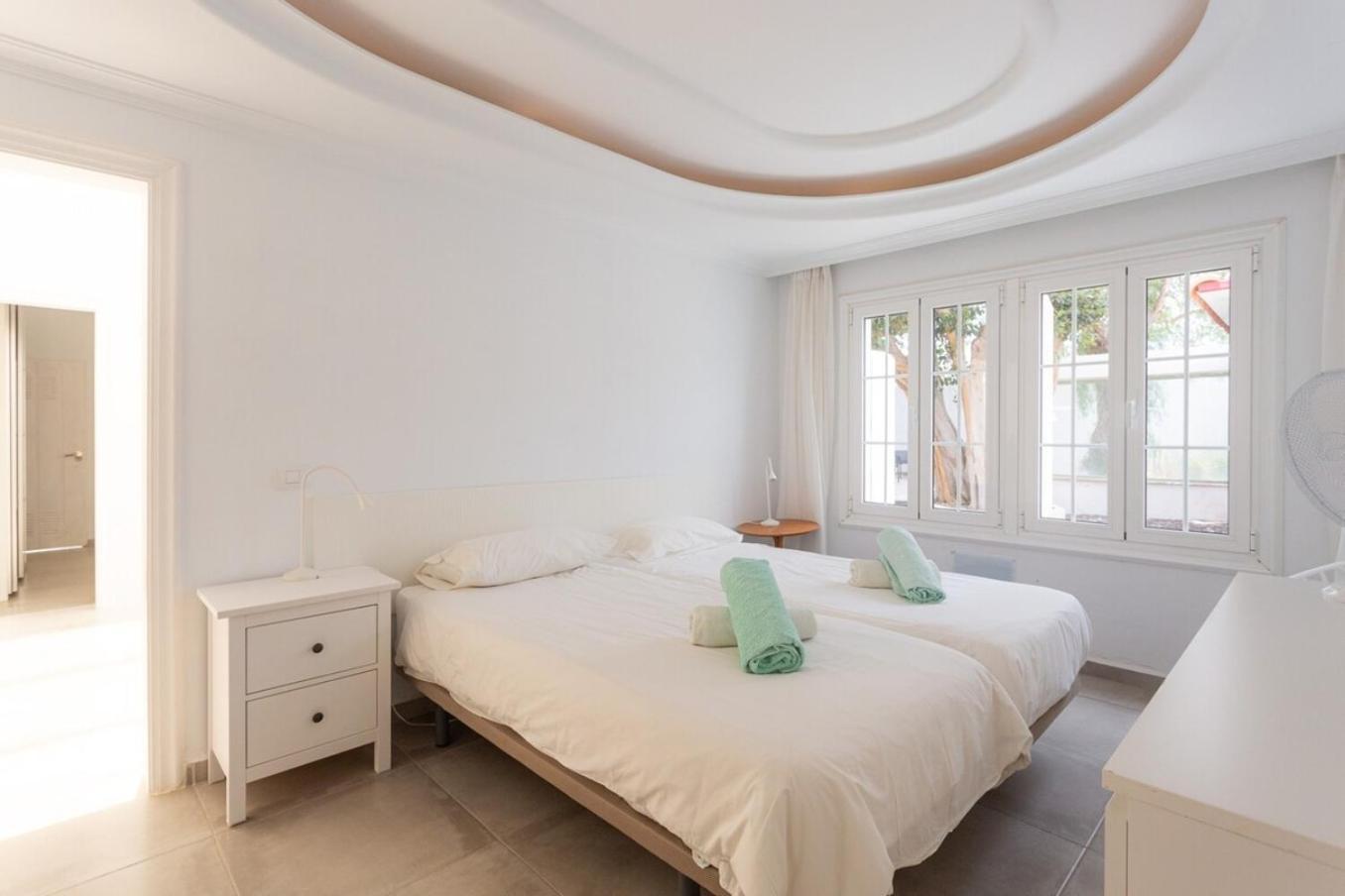 Alamos Park-Stunning Villa In Huge Private Grounds San Miguel de Abona Exteriör bild
